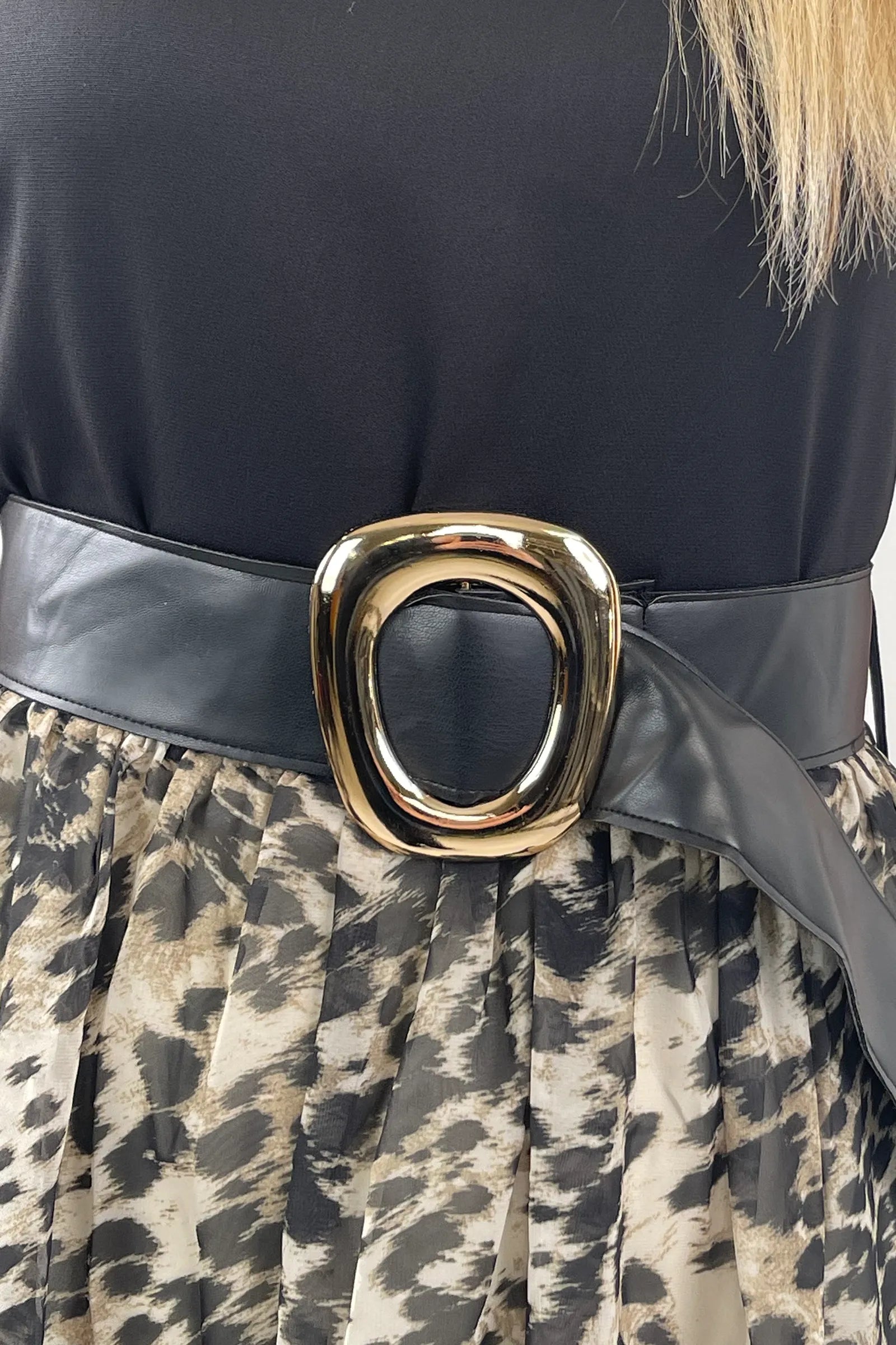 Fustan wild elegance