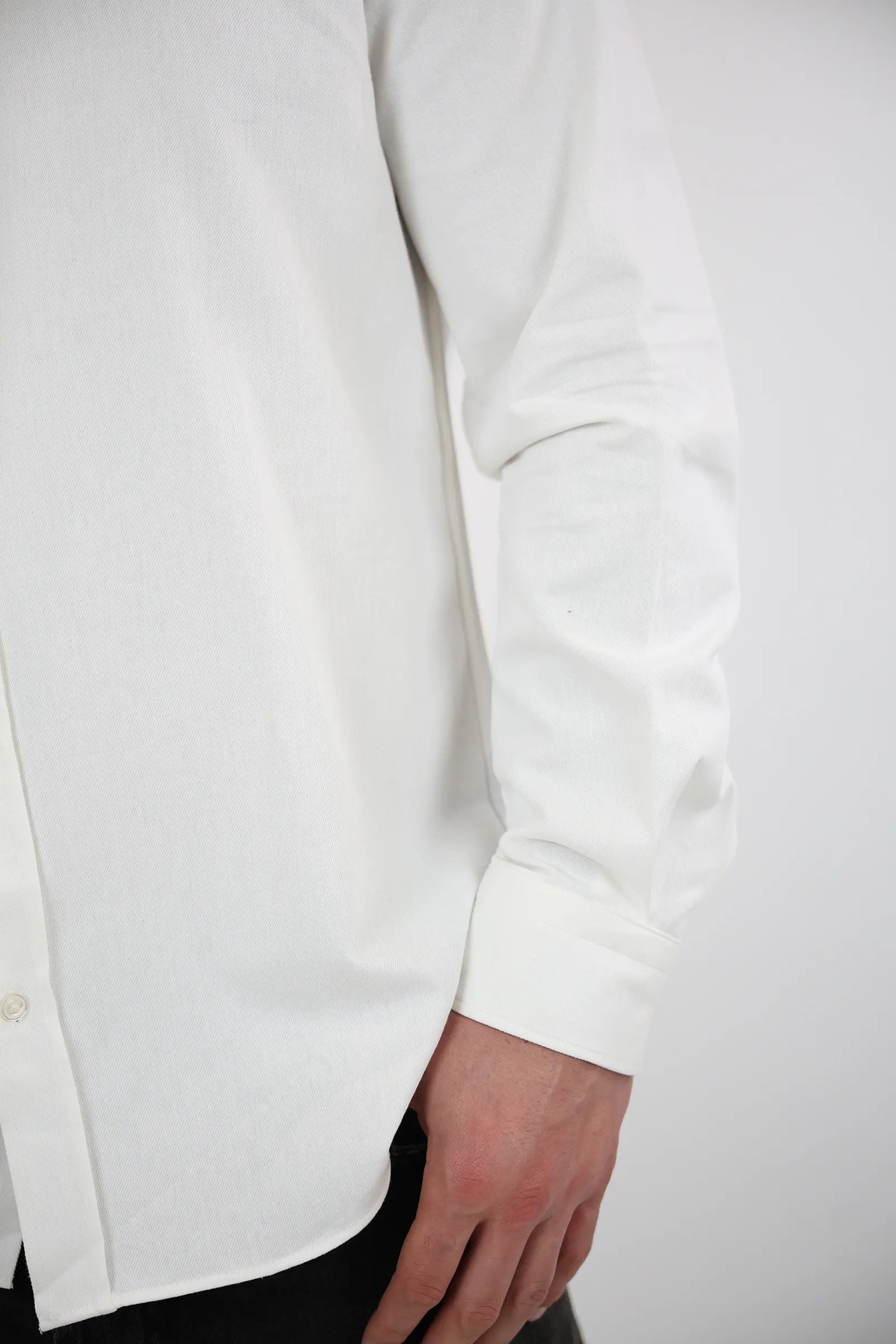 KËMISHË BUTTON DOWN SHIRT