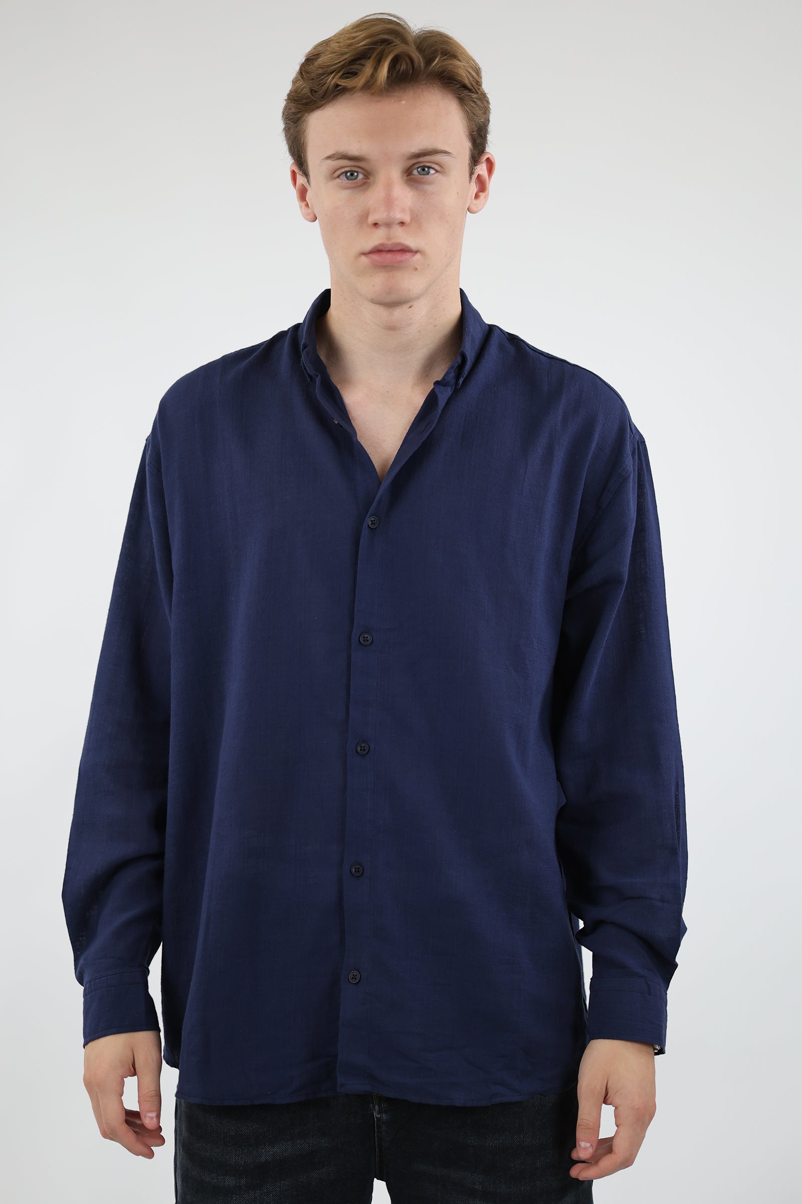 KËMISHË NAVY BLUE