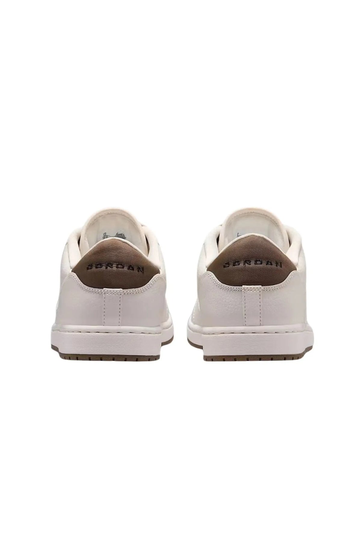 Jordan court connect low IQ5698-004