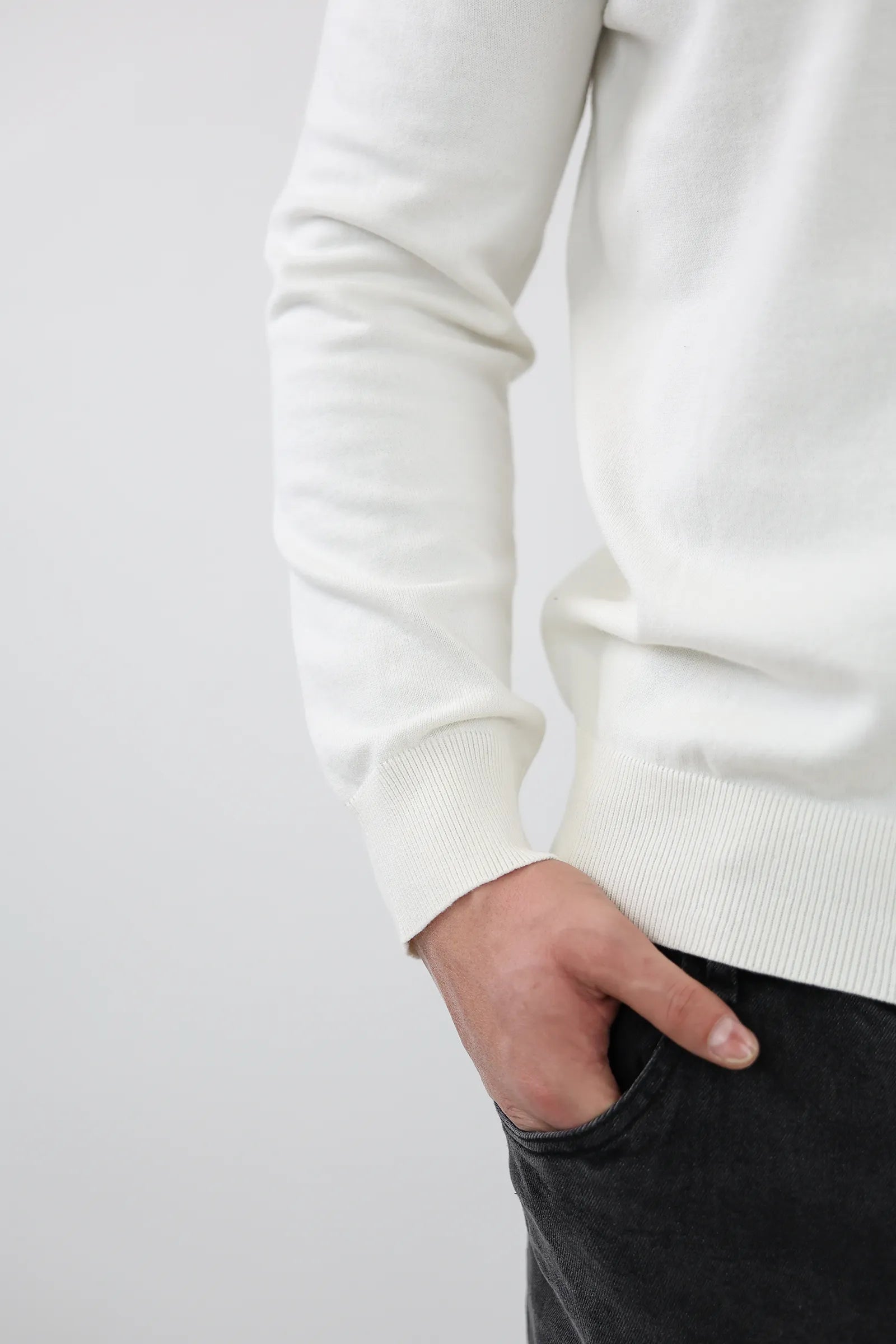 XHEMPER MOCK NECK
