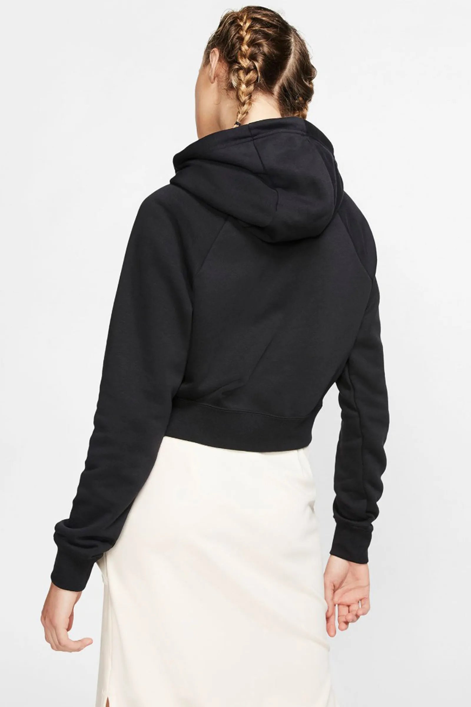 DUKS Nike Sportswear Essential