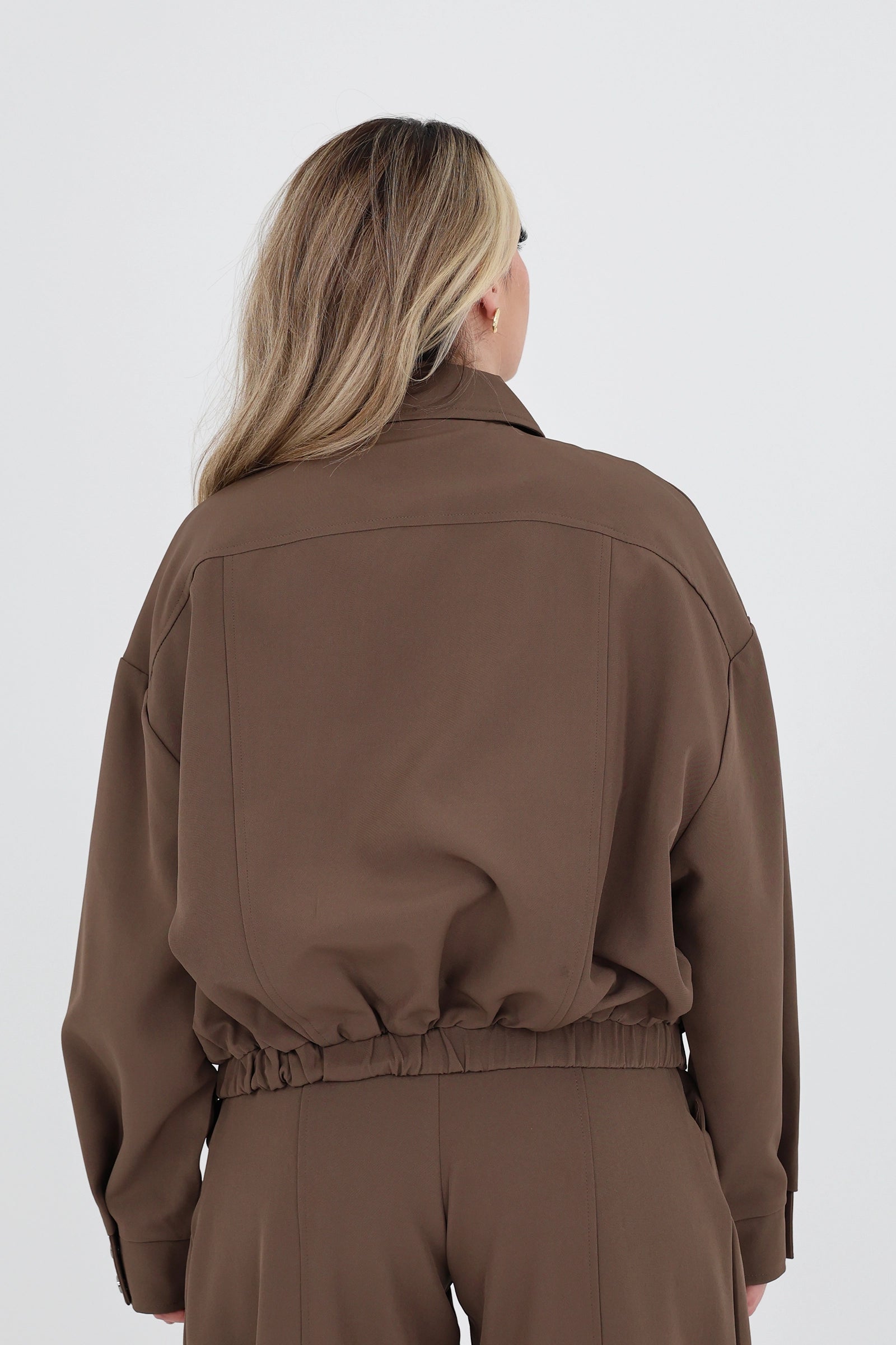 Jakne side slit pockets