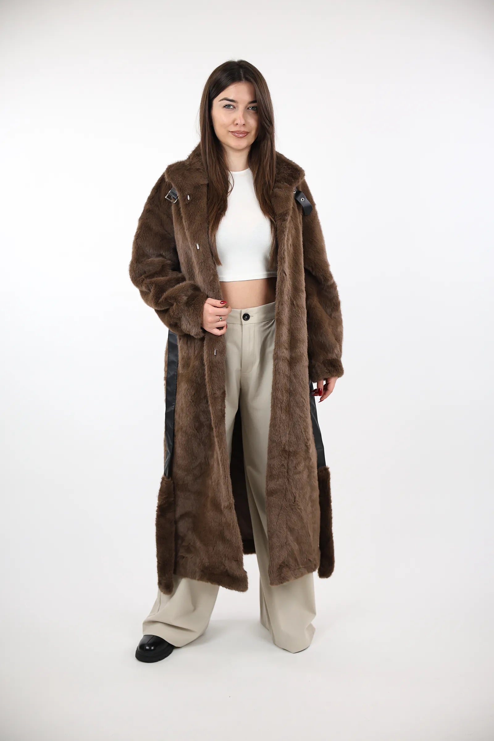 JAKNE Oversized  Faux Fur