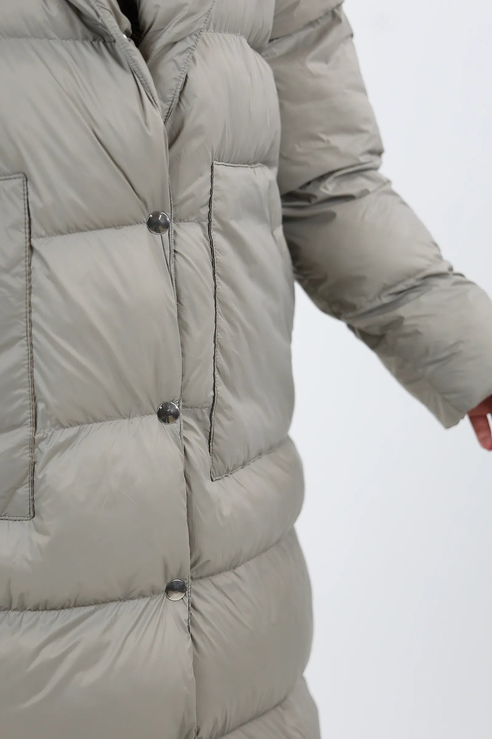 JAKNE HOODED PUFFER