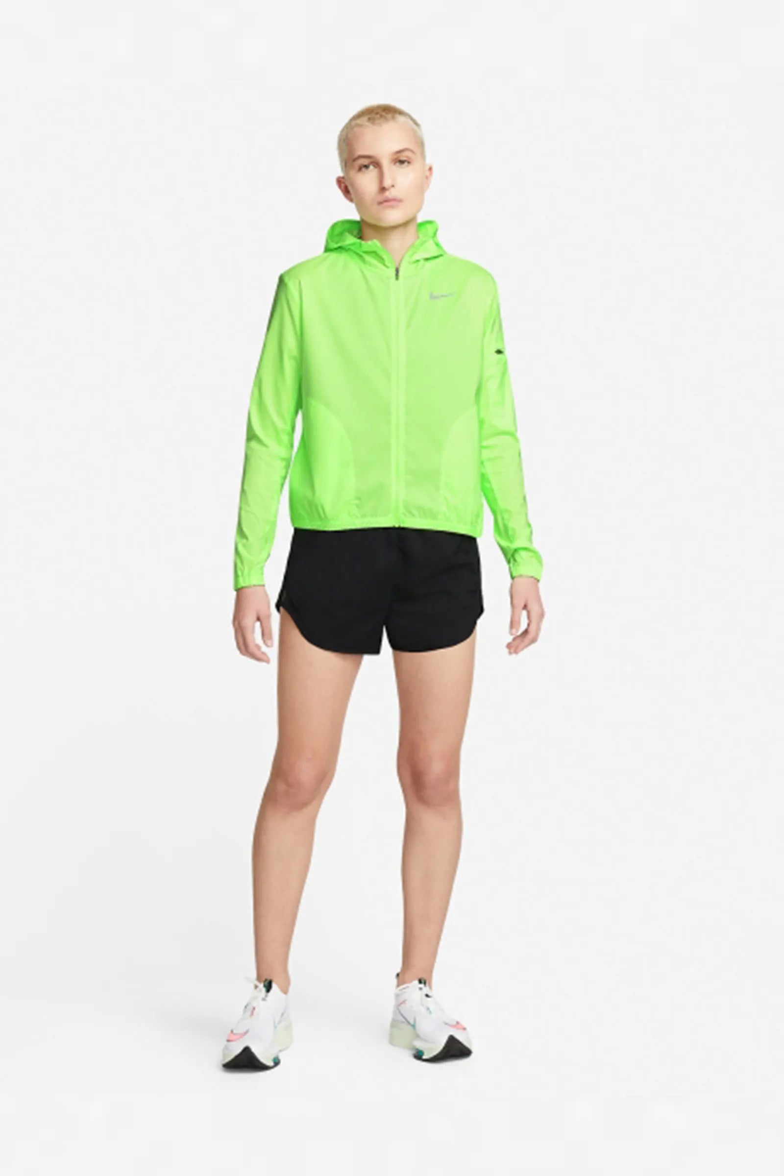 DUKS Nike Impossibly Light Women s Hooded Running Jacket