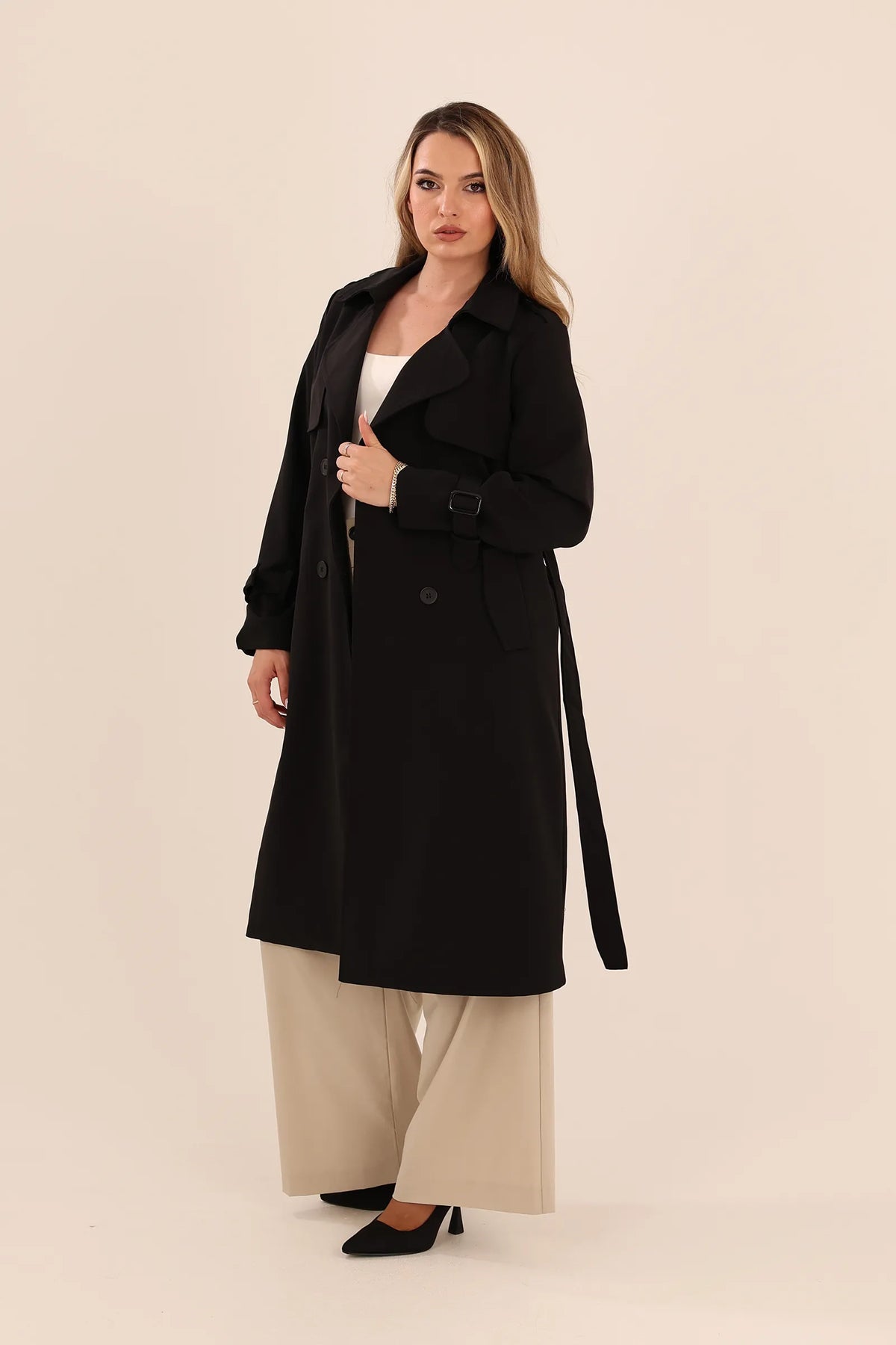 Mantil bellted trench