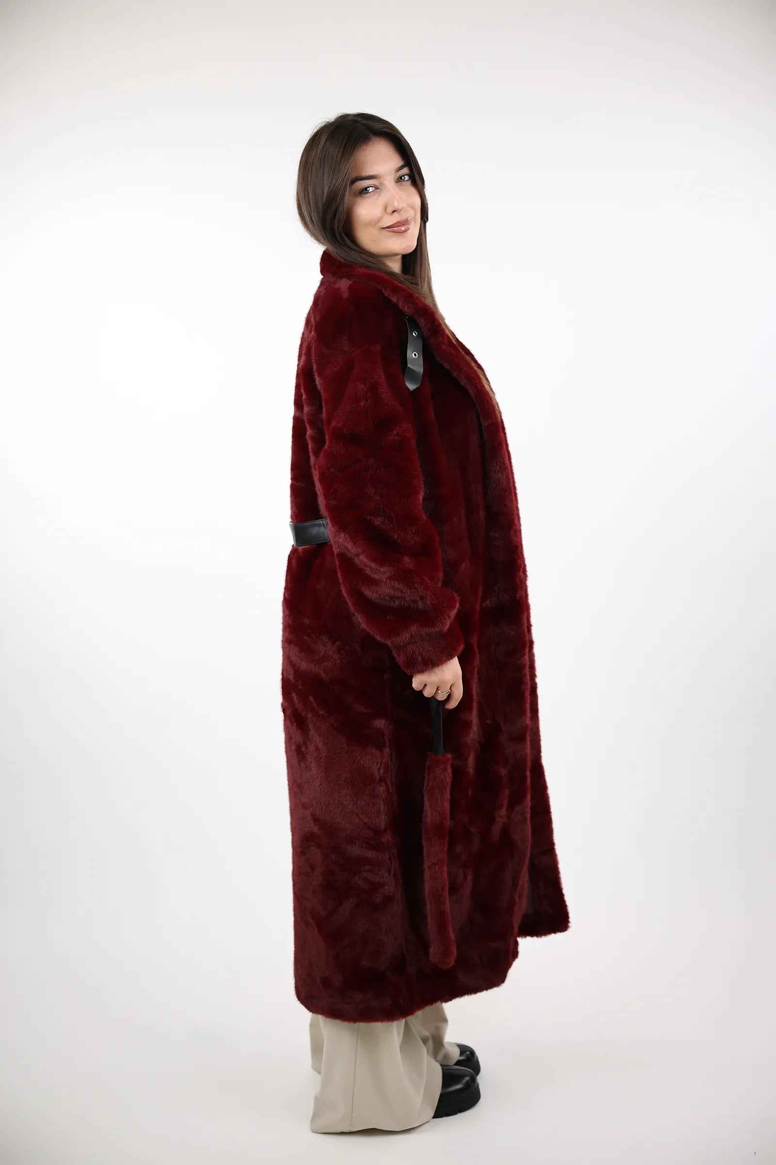 JAKNE Oversized  Faux Fur
