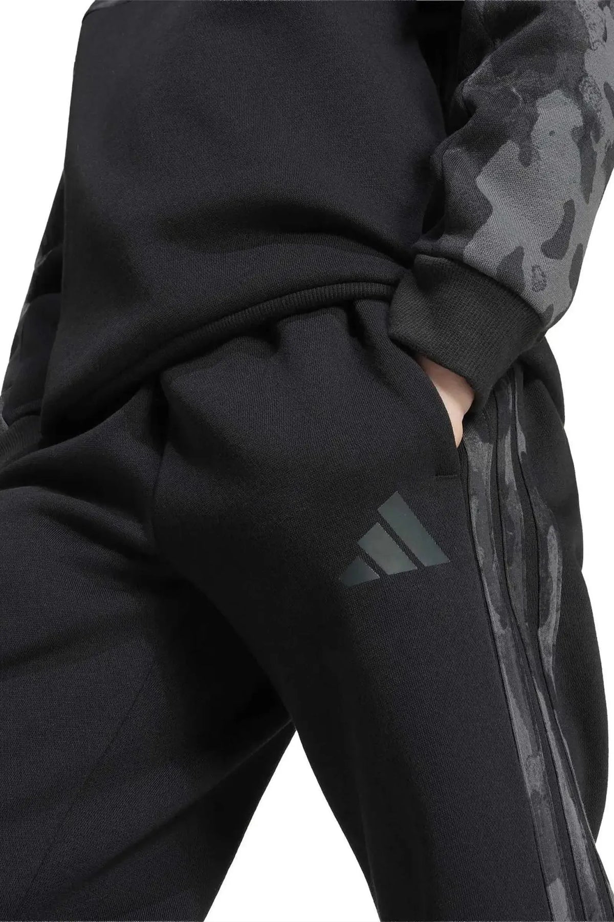 Set adidas camo jogger KC9727