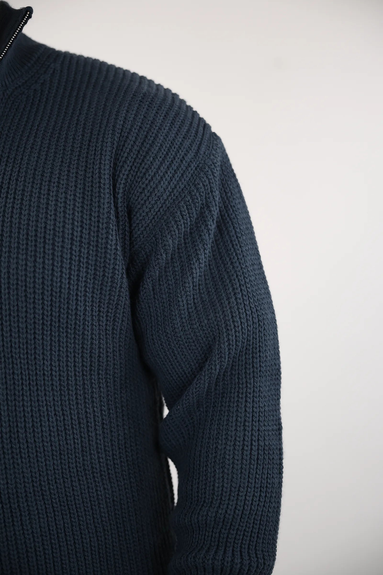 XHEMPER HALF-ZIP SWEATER