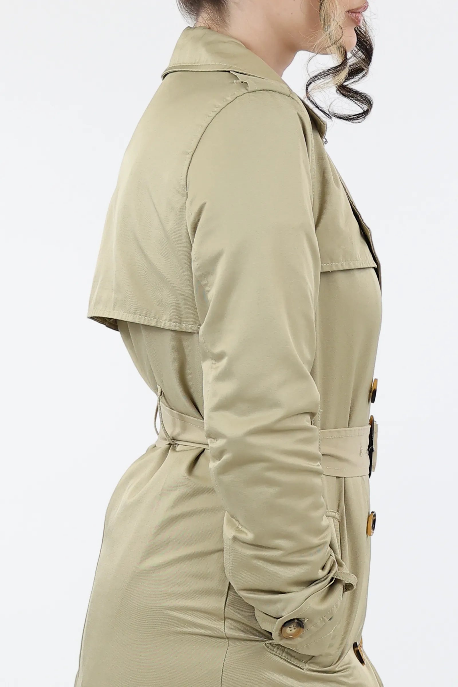 MANTIL TRENCH MUST HAVE