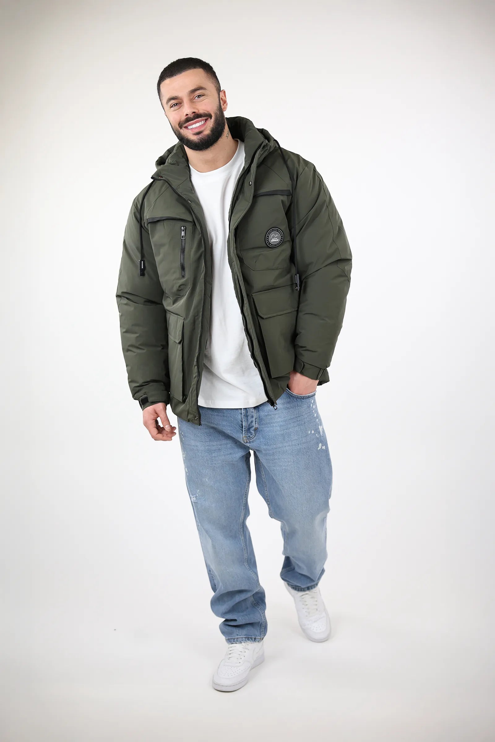 JAKNE Hooded Puffer Jacket