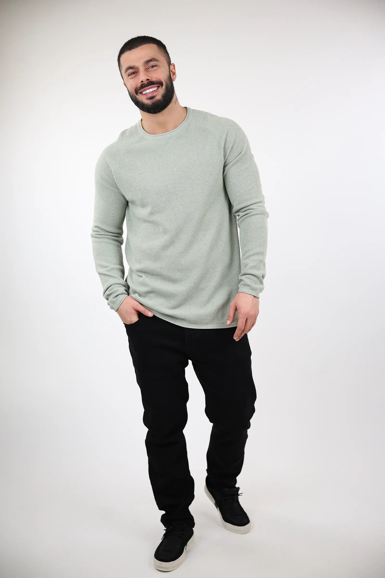 XHEMPER SOLID ROUND NECK