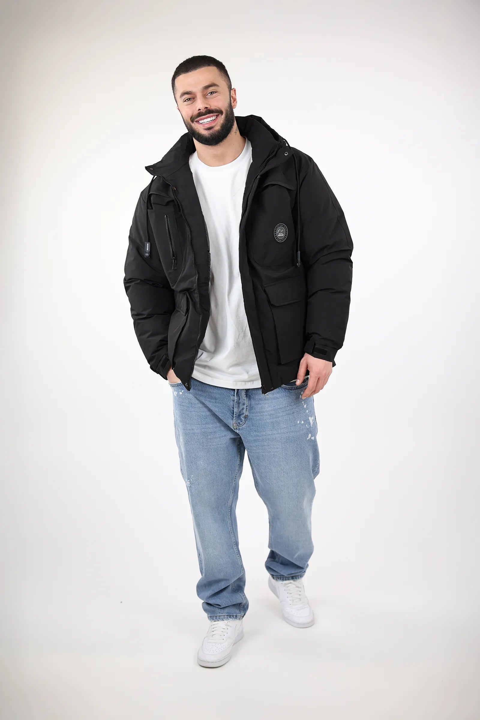 JAKNE Hooded Puffer Jacket