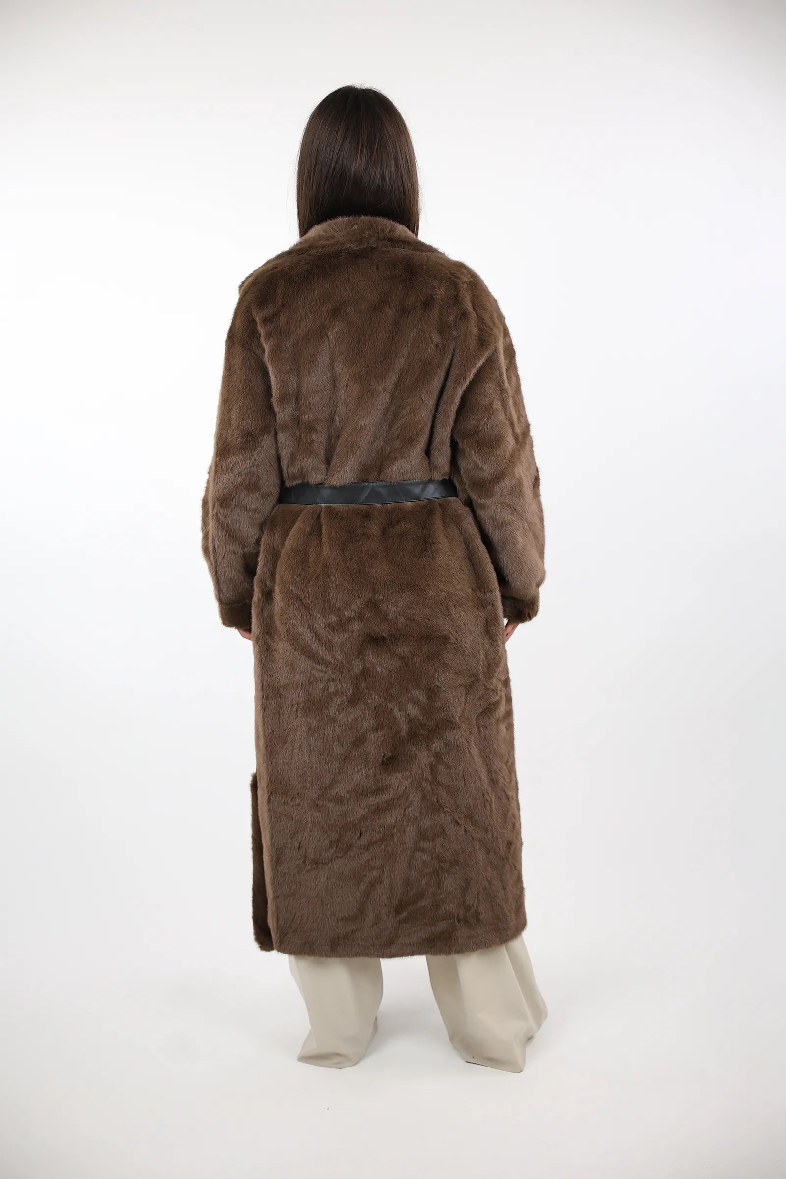 JAKNE Oversized  Faux Fur