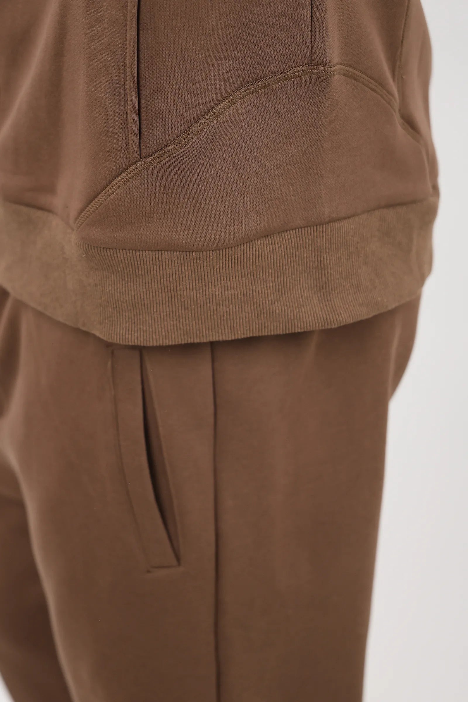 TRENERKA KOMPLET Jogger