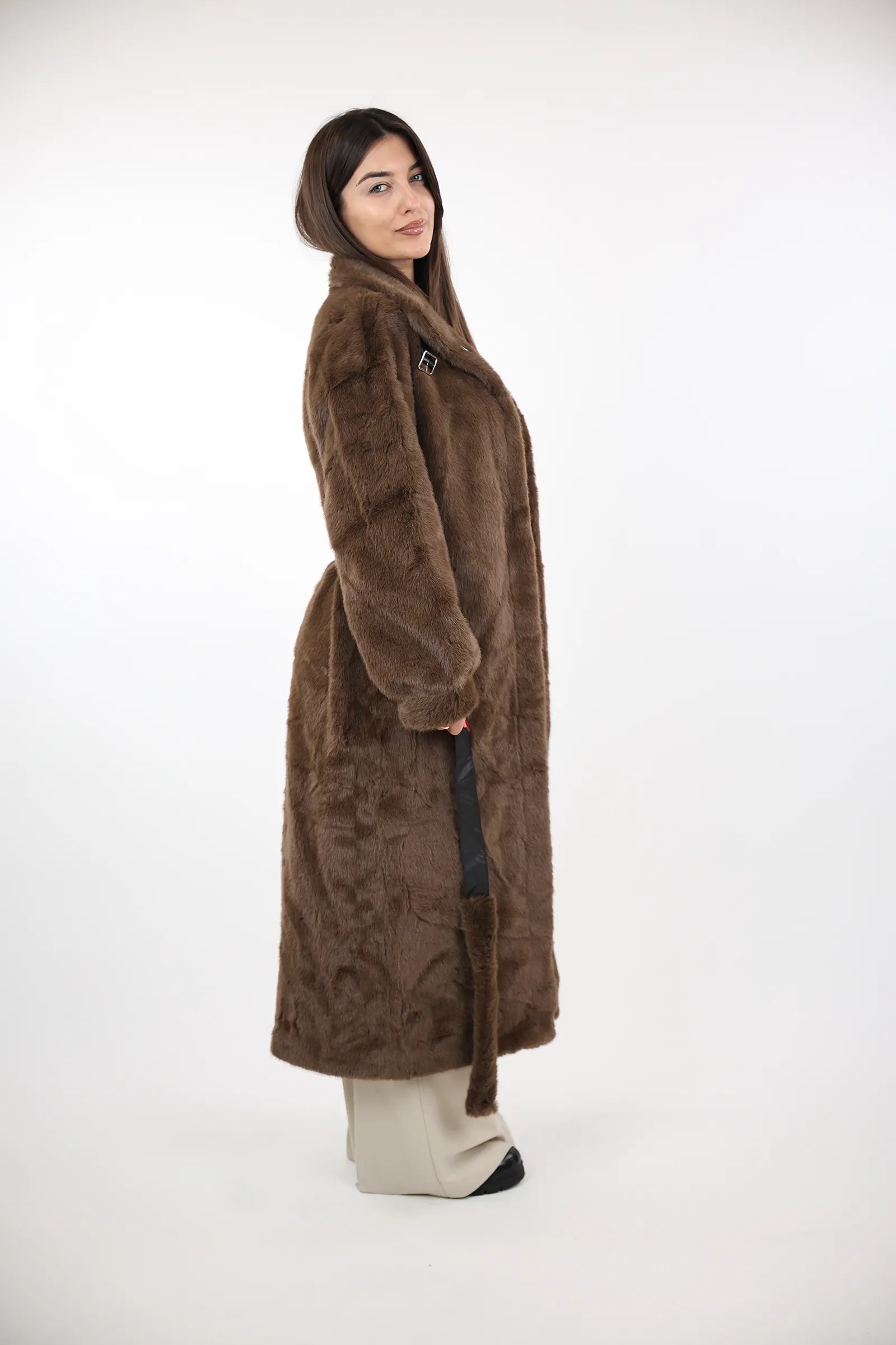 JAKNE Oversized  Faux Fur