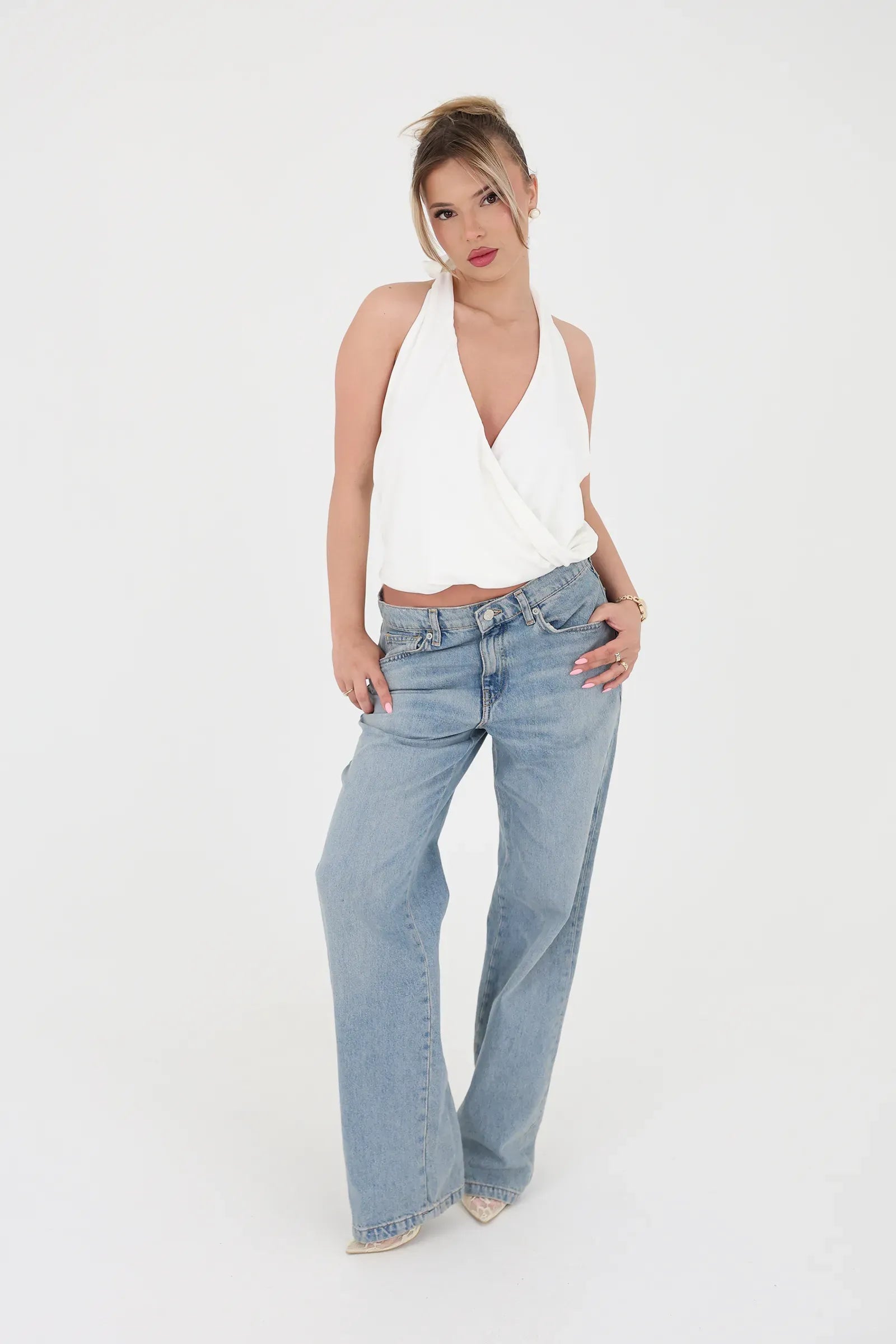 Maice backless