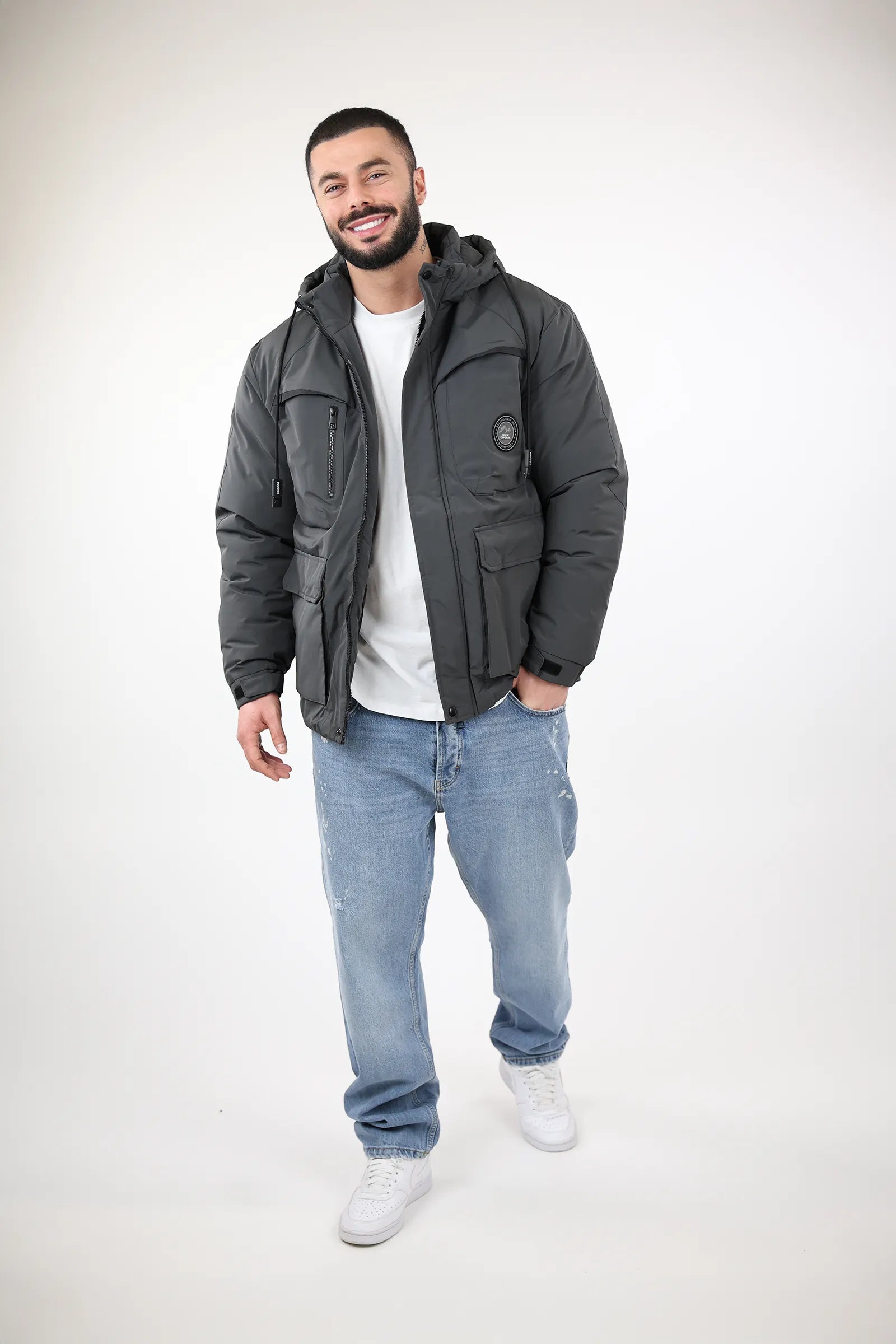 JAKNE Hooded Puffer Jacket