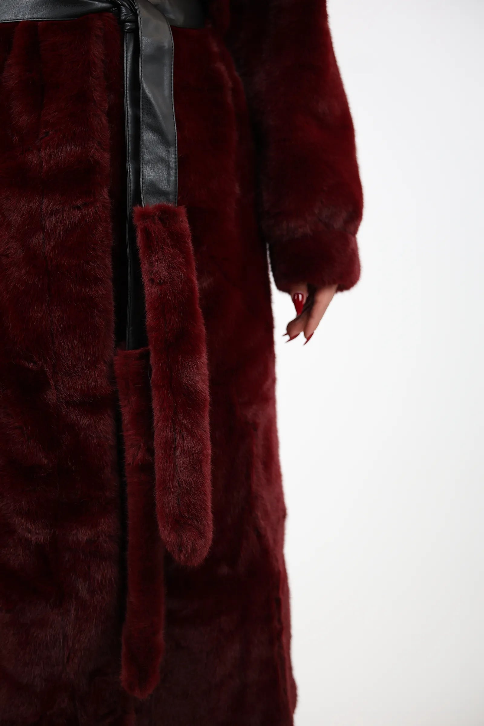 JAKNE Oversized  Faux Fur