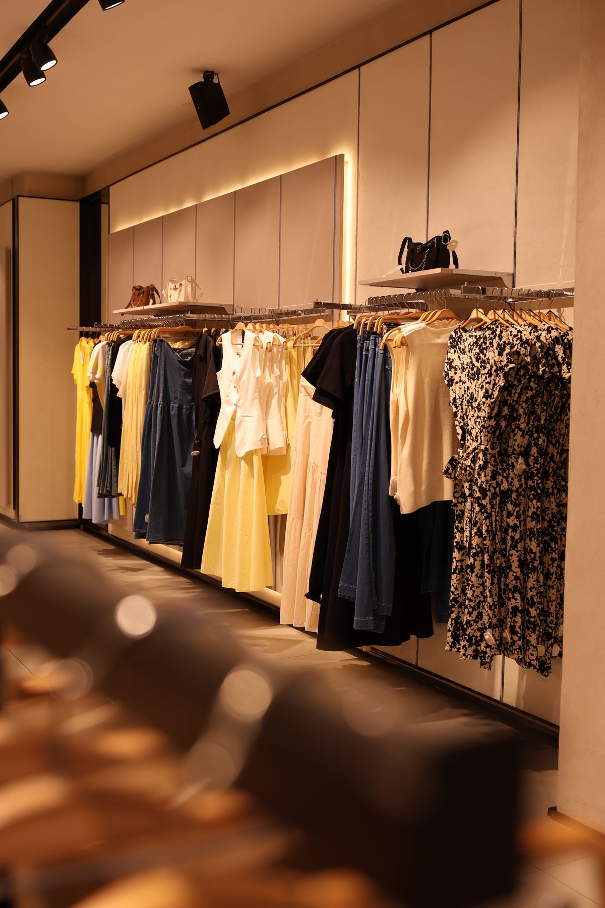LIFESTYLE Galeria Shopping Mall