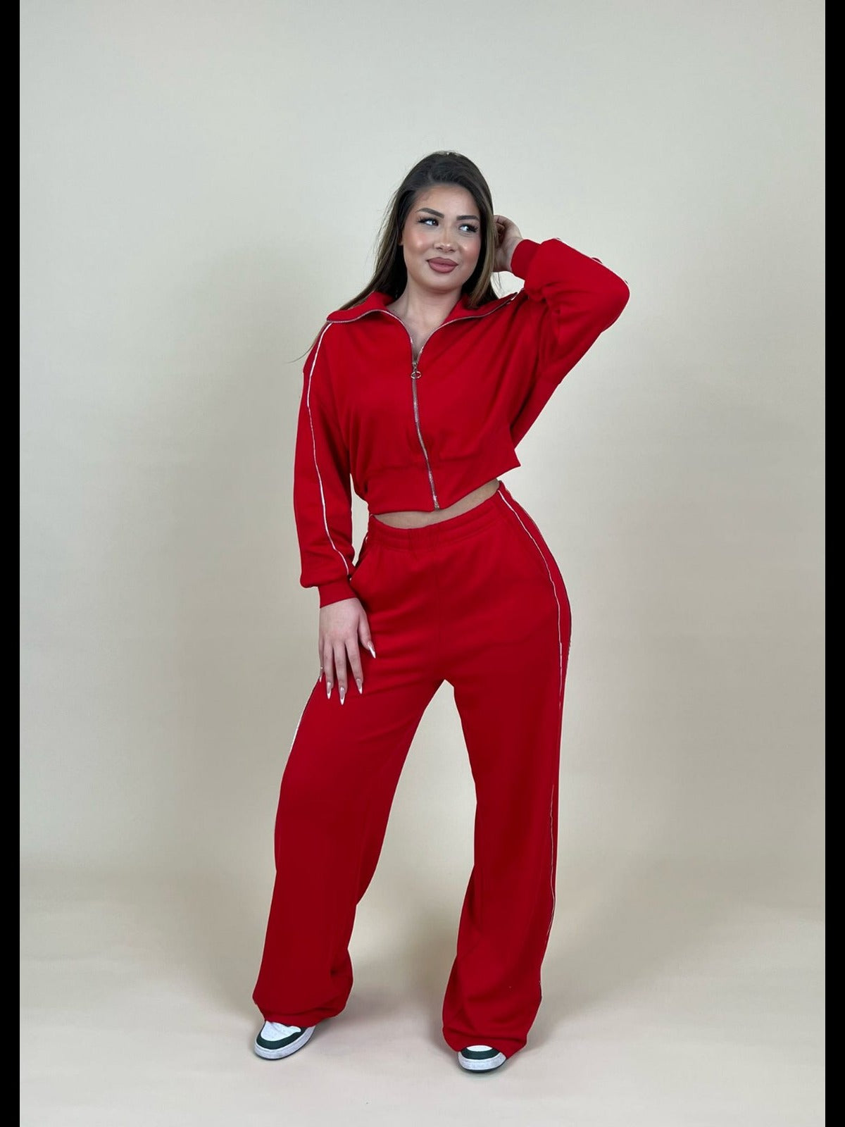Trenerka cherry chill set