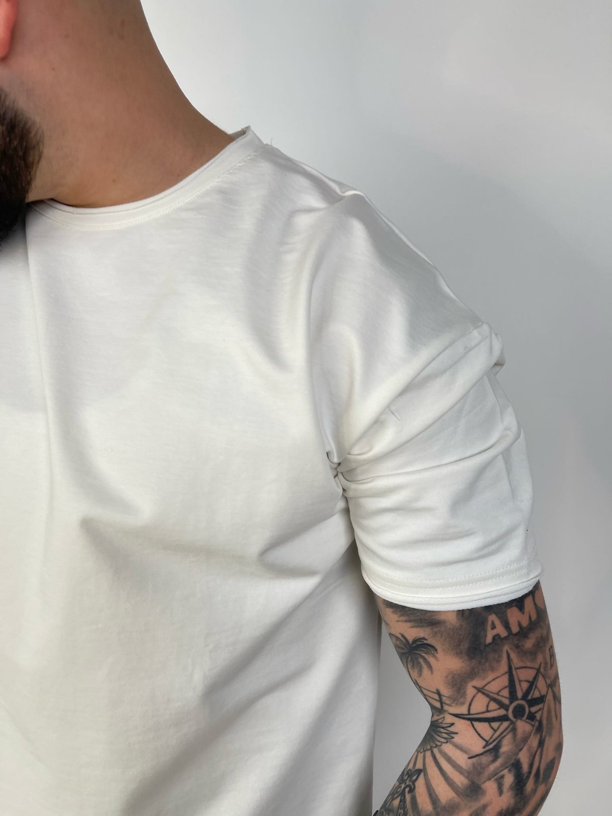 MAICË TEE