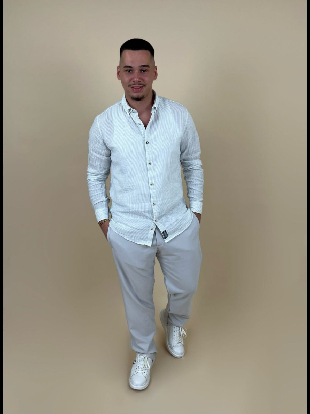 KËMISHË LINEN
