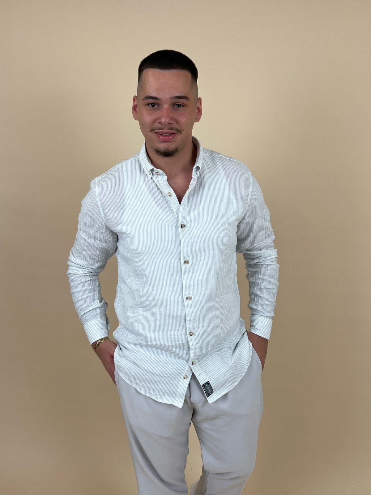 KËMISHË LINEN